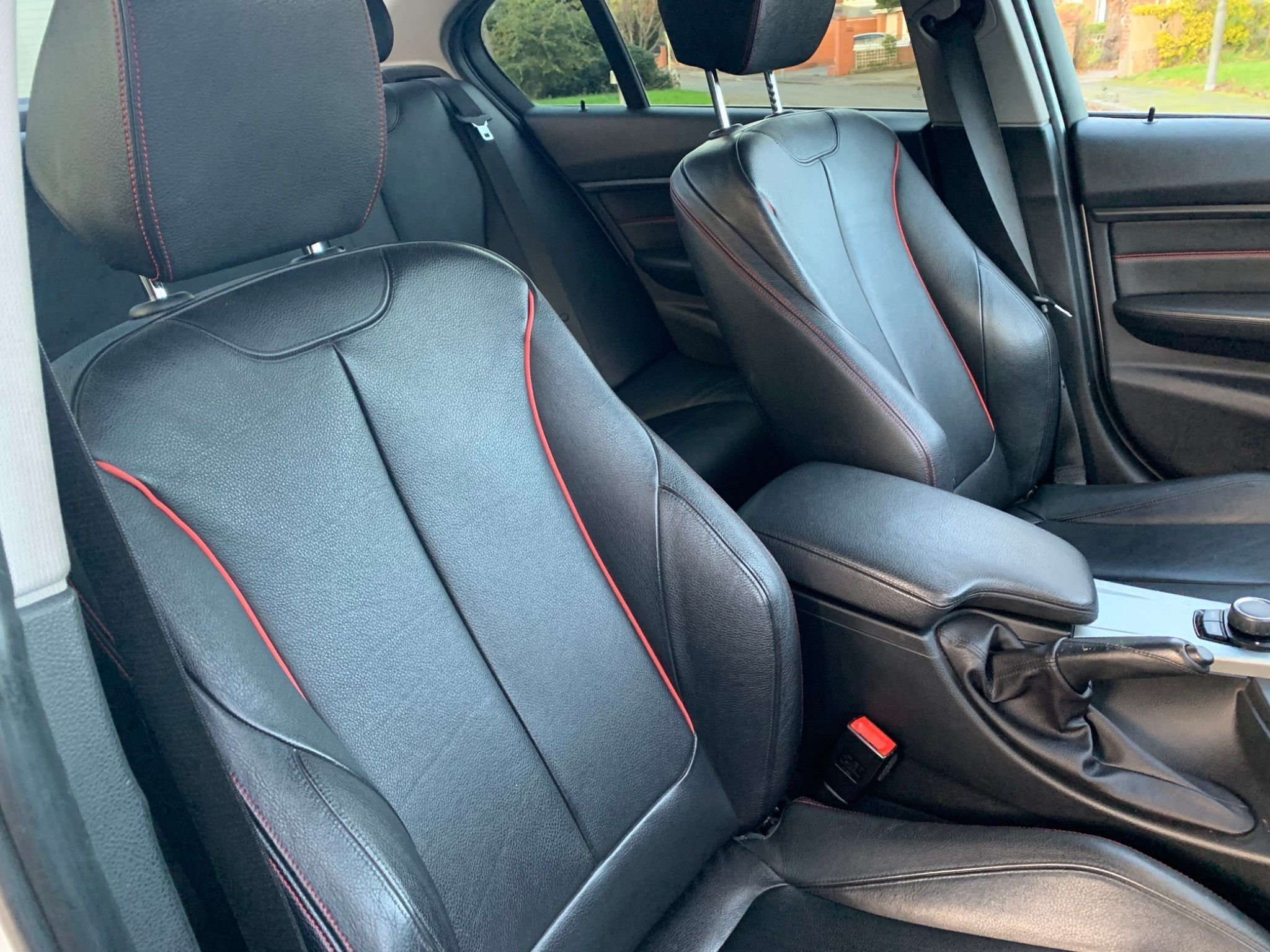 BMW 3 SERIES 2.0 320D SPORT 4DR 5,499 49 FANTASTIC CONDITION IN AND OUT JUST...